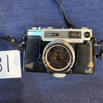 Yashica Minister D Camera
