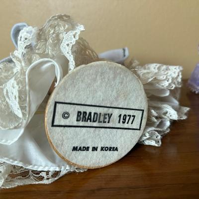 Set of 4 Vintage Big Eye Bradley Dolls in Gowns