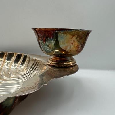 WM Rogers Silver-plated Scallop Shell Serving Dish