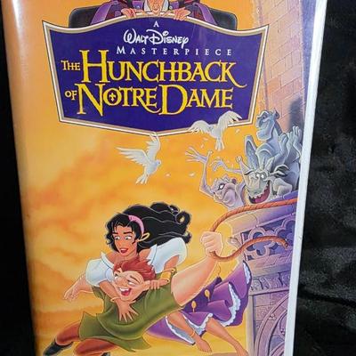 The Hunchback of Notre Dame VHS Tape - Vintage Walt Disney's Masterpiece Collection (1996)