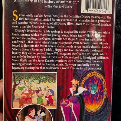 Vintage 1994 Walt Disney's Masterpiece Collection "Snow White and the Seven Dwarfs" VHS Tape - Classic Animated Film, Rare...