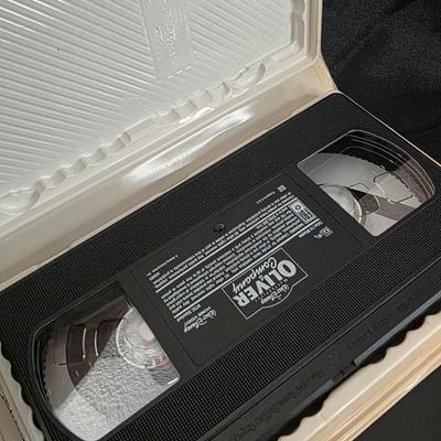 Oliver & Company VHS (1996) Vintage – Walt Disney Masterpiece Collection & Classic Animated Musical