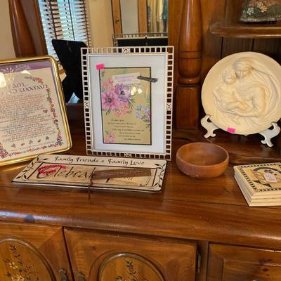 Sale Photo Thumbnail #55: Beautiful Dresser, And Decor