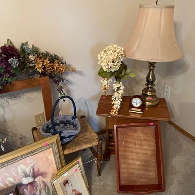 Sale Photo Thumbnail #65: Lamp, small tables stool, flowers , and pictures.