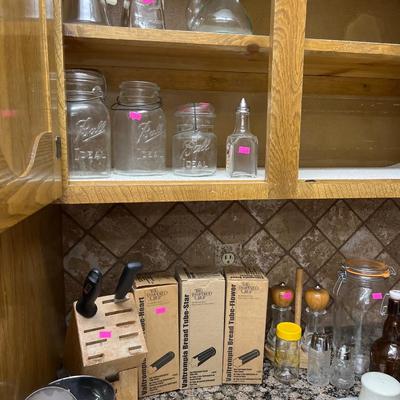 Sale Photo Thumbnail #93: Decorating Tips, Vintage Jars, Pampered Chef and more.