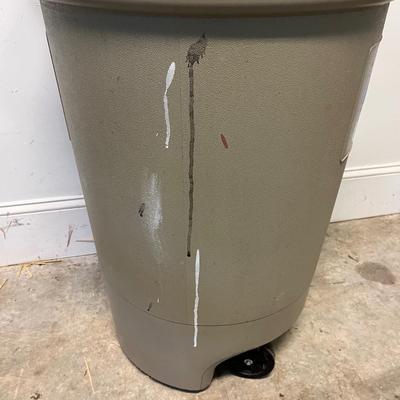 Hand Truck, Eco-I-Lite Emergency Light, Rubbermaid Container, & More Household Items (G-BC)