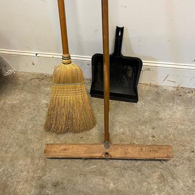 Hand Truck, Eco-I-Lite Emergency Light, Rubbermaid Container, & More Household Items (G-BC)