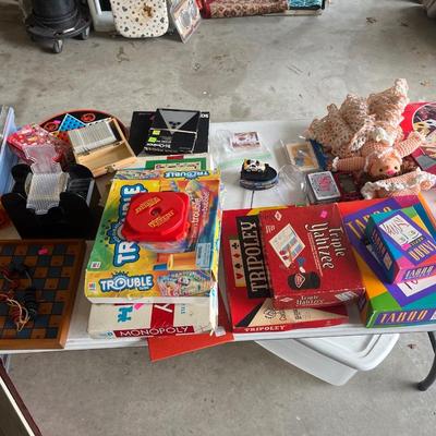 Sale Photo Thumbnail #140: Misc. games and toys
Table does not sale