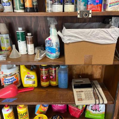 Sale Photo Thumbnail #157: Misc. sprays, fertilizer, shelf