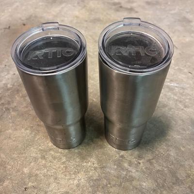 Osprey Skarab 22 Hydration Pack with Hydraulics LT Reservoir & More (G-BC)