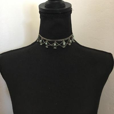 Cute Silver tone Claires choker necklace