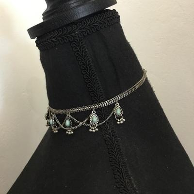 Cute Silver tone Claires choker necklace