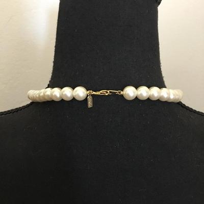 Vintage Marvella, faux pearl and pink necklace