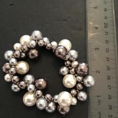 Rmn faux pearl stretchy bracelet