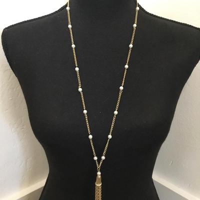Vintage faux pearl, gold tone, tassel necklace