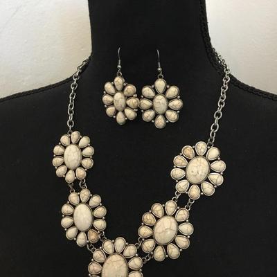 Beautiful Silver tone, stone bead statement, necklace, and matching earrings set