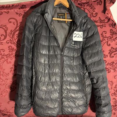 Lady’s Medium Coat