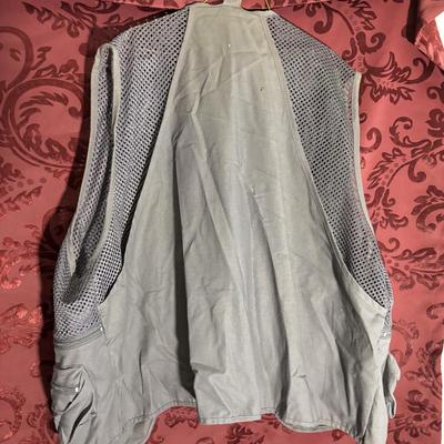 XL Hunting Vest and Cameo Net