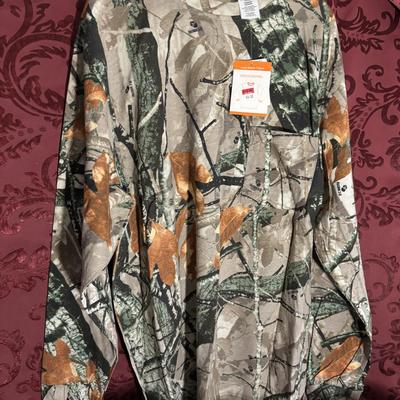 XL Cameo Men’s Shirt