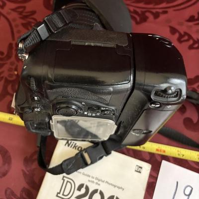 Nikon D200 Camera