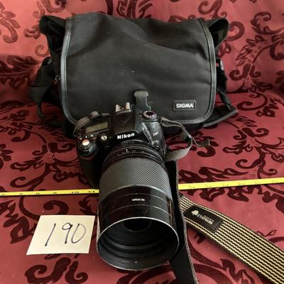 Nikon D90 Camera With Bag