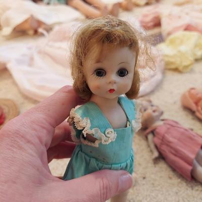 Vintage Collectable Dolls (BB2-BBL)