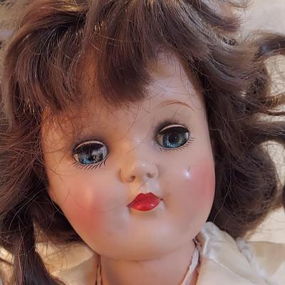 Vintage Collectable Dolls (BB2-BBL)