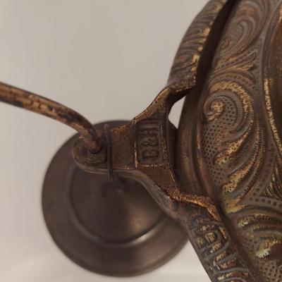 Bradley Hubbard Hanging Brass Oil Lamp (G-BBL)