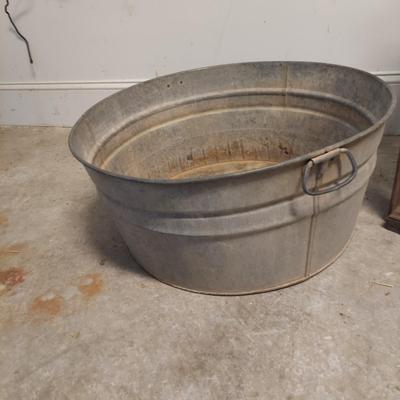 Galvanized Pail w/ Produce Crate (G-BBL)