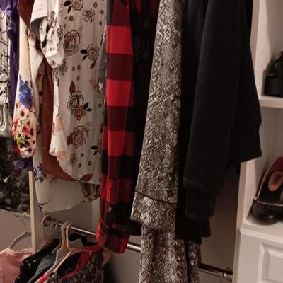 Sale Photo Thumbnail #94