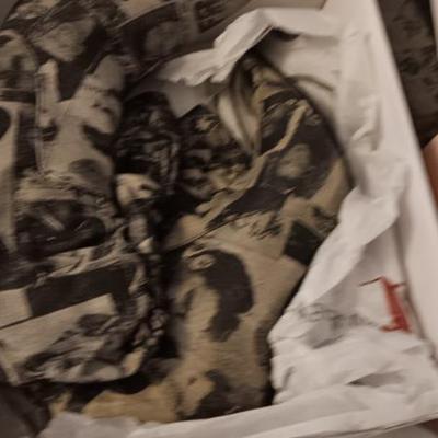 Sale Photo Thumbnail #111