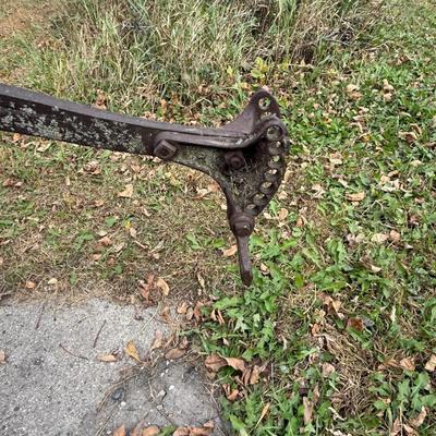 Y1-Antique Horse Drawn Walking Plow