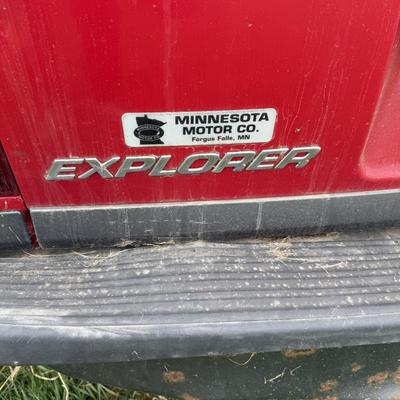 V1-1999Ford Explorer XLT