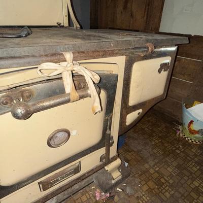 H1-Vintage Stove