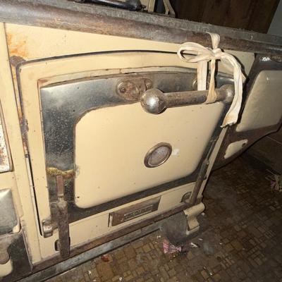 H1-Vintage Stove