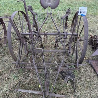 F2-McCormick-Deering Horse-Drawn Cultivator.