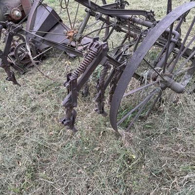 F2-McCormick-Deering Horse-Drawn Cultivator.
