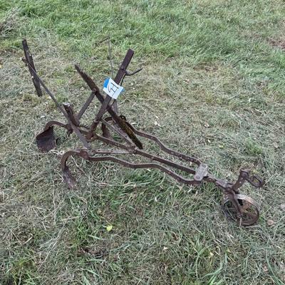 F5-walk behind plow – horse drawn