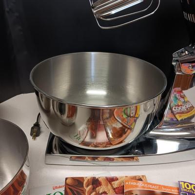 SUNBEAM STAND MIXER W/3 BOWLS