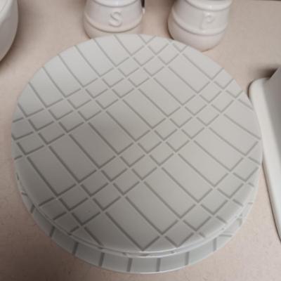 SERVING TRAY, 4 LUNCH PLATES, BAKING DISH AND SERVING BOWL