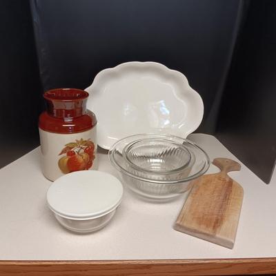 MIXING AND SERVING BOWLS, UTENSIL HOLDER, PLATTER AND CUTTING BOARD
