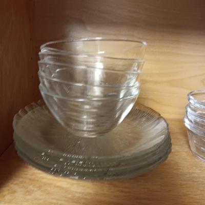 MISC GLASS DISHES