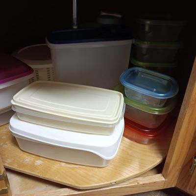 FOOD STORAGE CONTAINERS