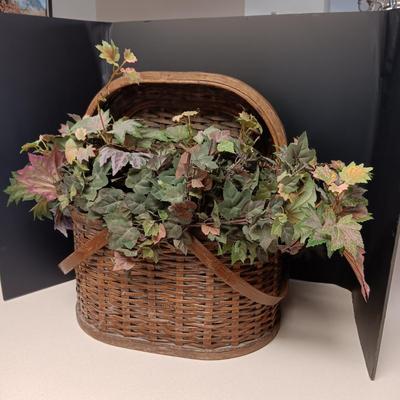 LARGE WEAVED BASKET WITH LID AND FILLED WITH FAUX PLANT