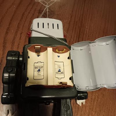 WORKING 1950’s ALPS TELEVISION SPACEMAN ROBOT MADE IN JAPAN