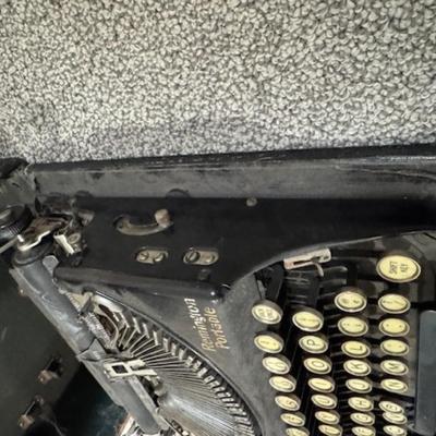 Vintage Typewriter