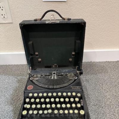 Vintage Typewriter