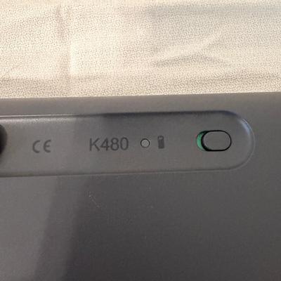 iPad, Logitech Keyboard & Native Union Charger (O-MG)