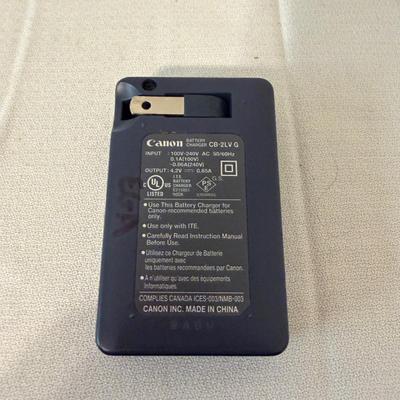 Trio of Canon Power Shot Digital Cameras (O-MG)