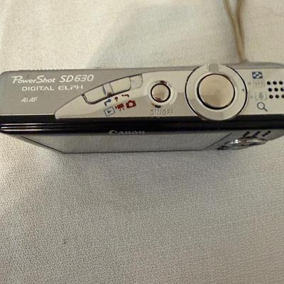 Trio of Canon Power Shot Digital Cameras (O-MG)